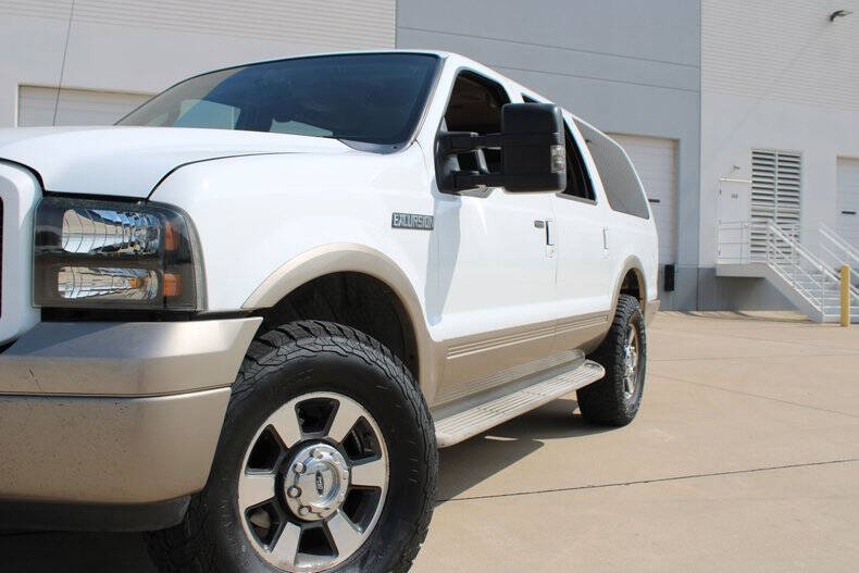 2005 Ford Excursion Eddie Bauer