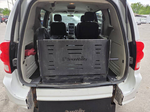 2017 Dodge Grand Caravan SE