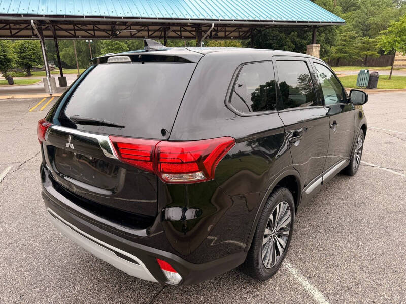 2020 Mitsubishi Outlander ES