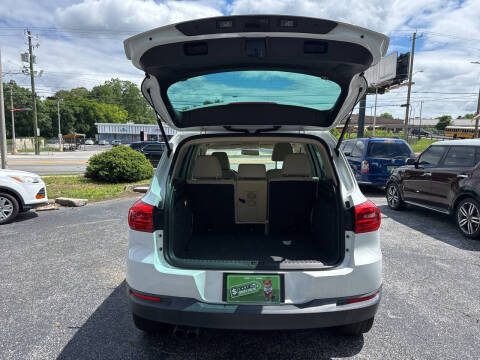 2015 Volkswagen Tiguan SE