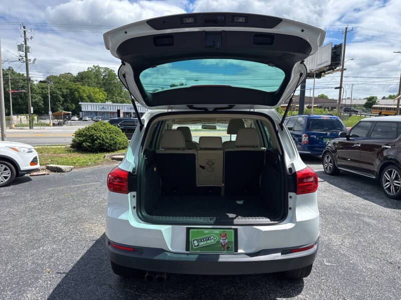 2015 Volkswagen Tiguan SE