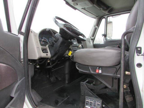 2013 International DuraStar 4400