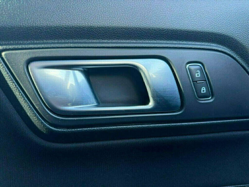 2021 Ford Mustang