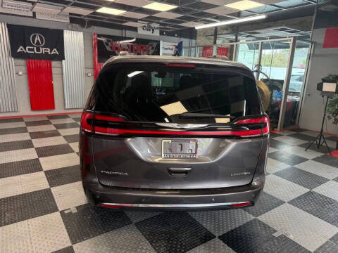 2023 Chrysler Pacifica Limited