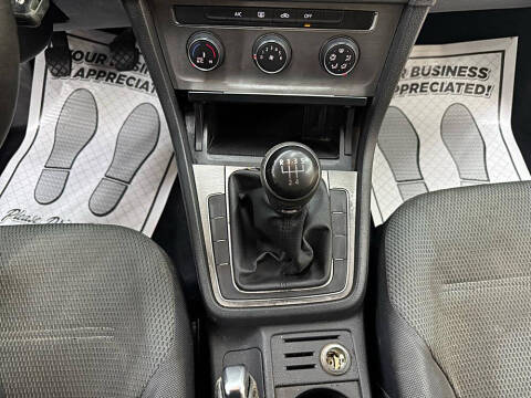 2015 Volkswagen Golf