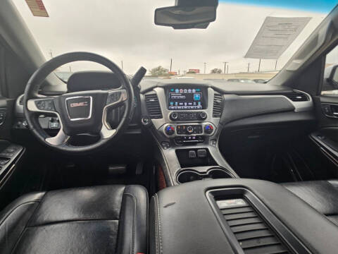 2017 GMC Yukon XL SLT