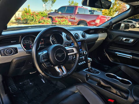 2023 Ford Mustang EcoBoost Premium