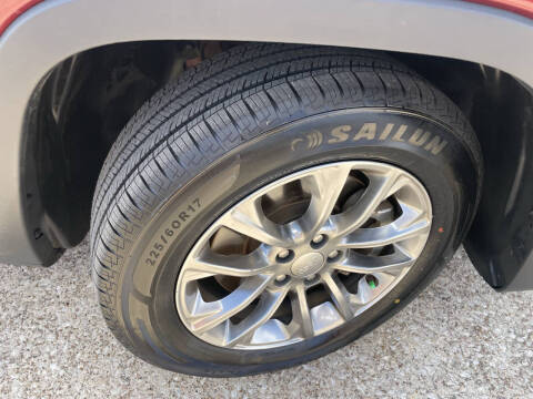 2021 Jeep Cherokee Latitude Lux