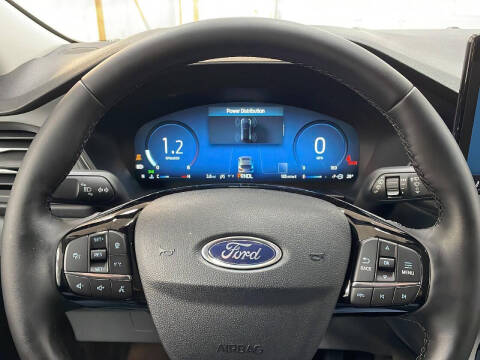 2026 Ford Escape Platinum