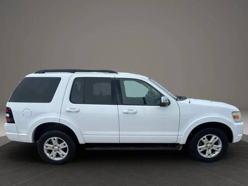 2010 Ford Explorer XLT