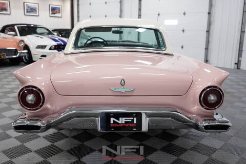 1957 Ford Thunderbird