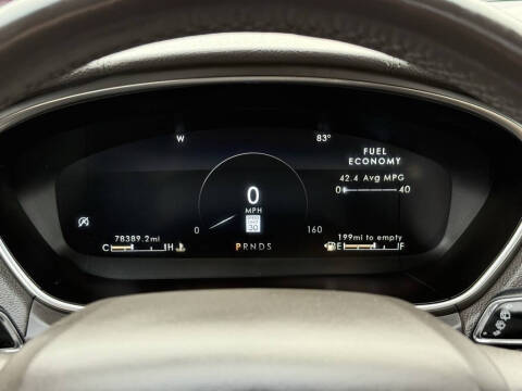 2019 Lincoln Nautilus Select