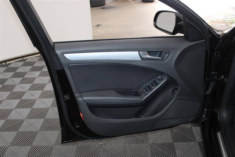 2012 Audi A4 2.0T quattro Premium