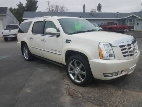 2008 Cadillac Escalade ESV for sale at D AND D AUTO SALES AND REPAIR in Marion WI
