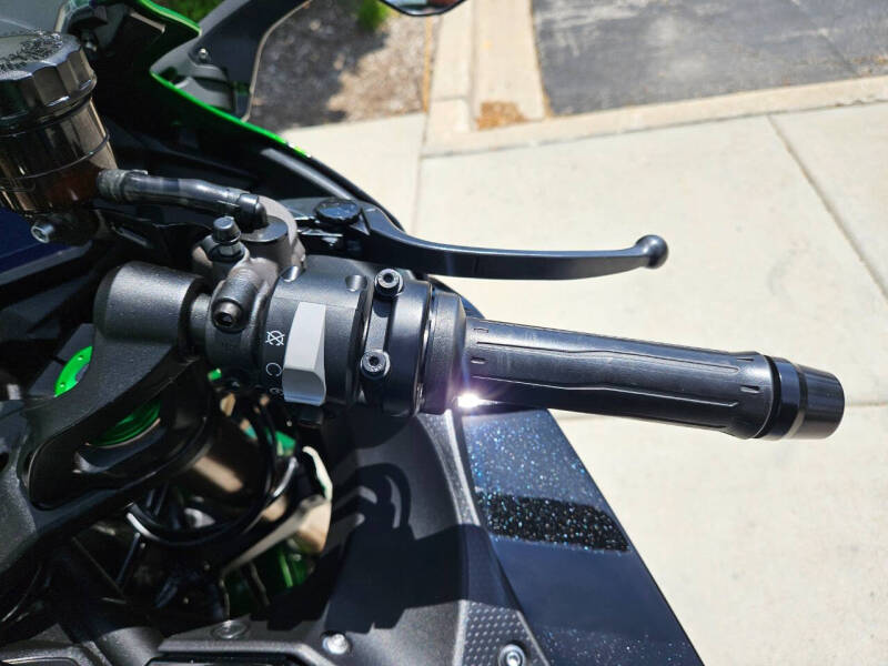 2018 Kawasaki Ninja H2SX SE