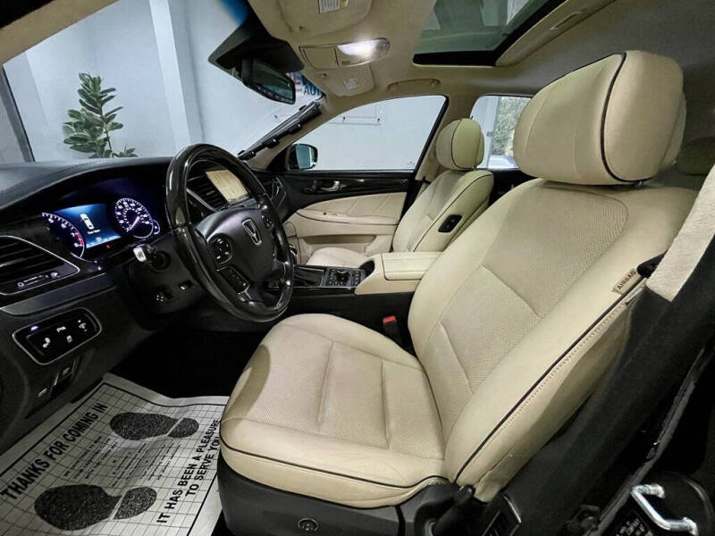 2014 Hyundai Equus Signature