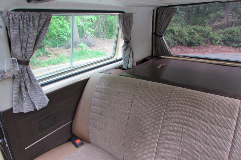 1982 Volkswagen Vanagon L
