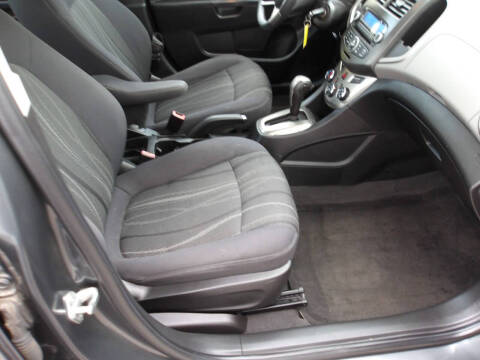 2013 Chevrolet Sonic LT Auto