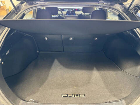 2017 Toyota Prius Two