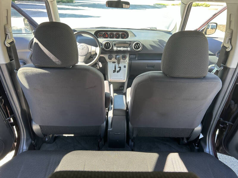 2009 Scion xB