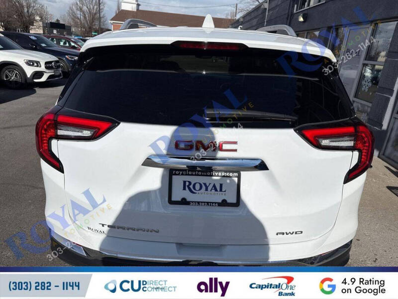 2024 GMC Terrain SLT