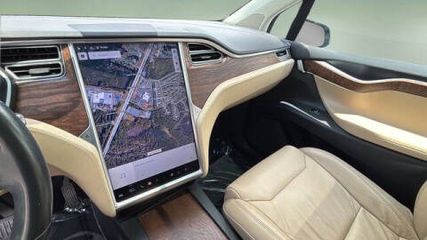 2017 Tesla Model X 90D