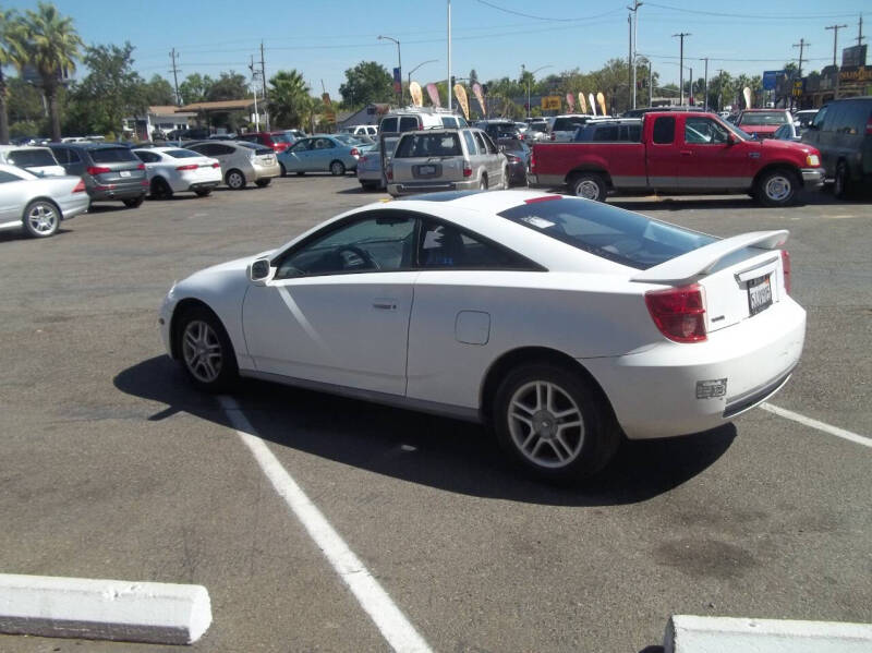 2004 Toyota Celica null photo 11