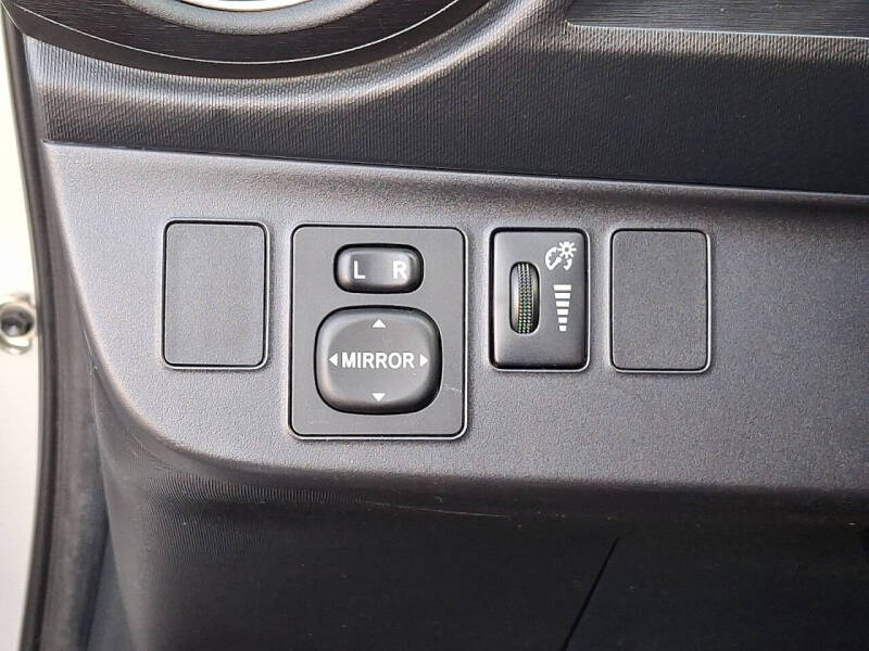 2013 Toyota Prius c Three