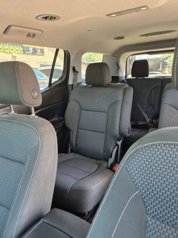 2020 GMC Acadia SLE