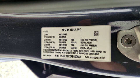 2023 Tesla Model 3 Performance