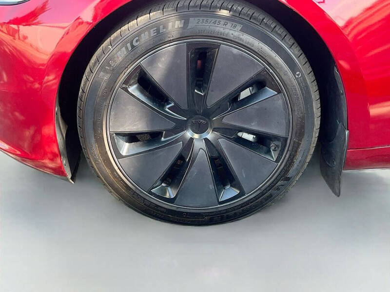 2024 Tesla Model 3 Long Range