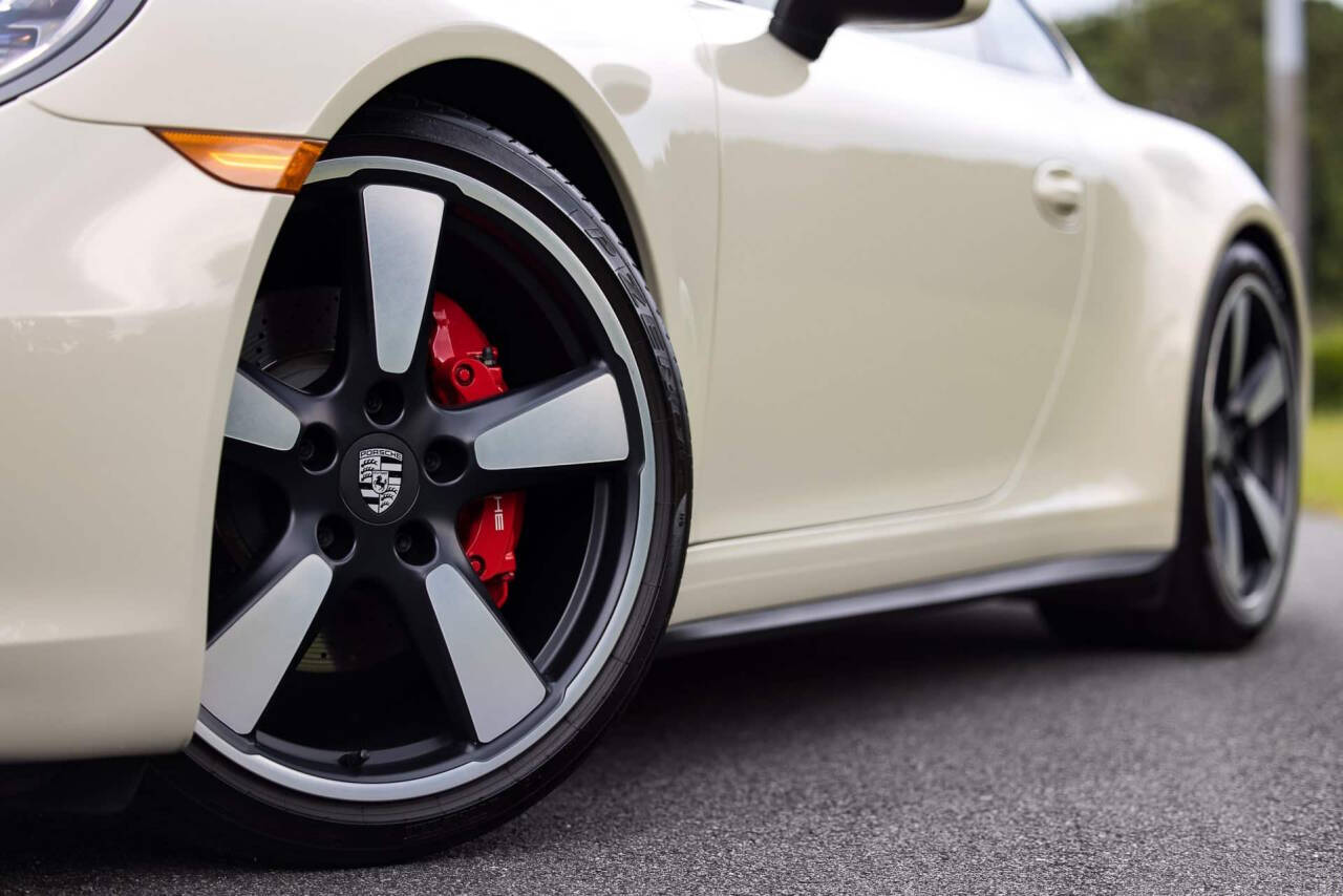 2014 Porsche 911 5
