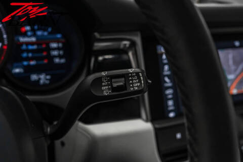 2022 Porsche Macan S