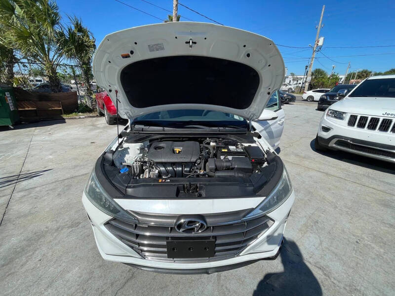 2020 Hyundai Elantra Limited