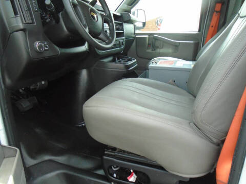 2017 Chevrolet Express 2500