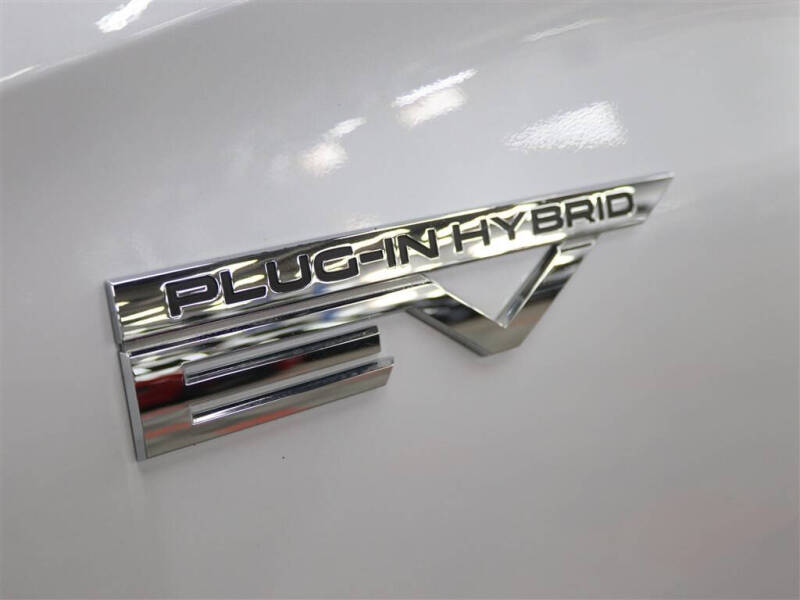 2024 Mitsubishi Outlander PHEV SE