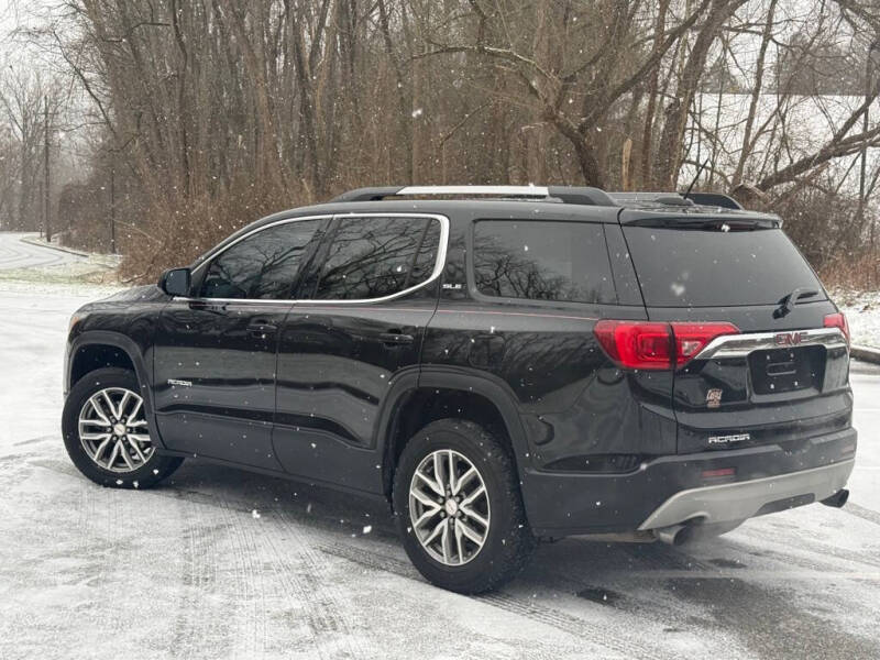 2018 GMC Acadia SLE-2
