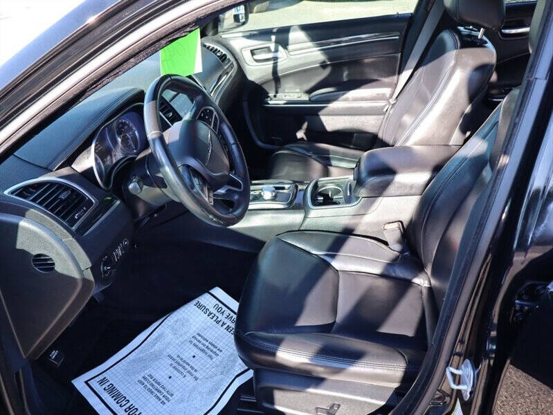 2018 Chrysler 300 Touring