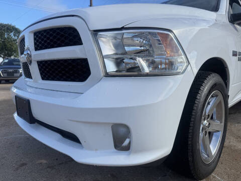2017 RAM 1500 Express