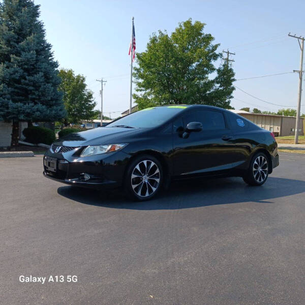 2013 Honda Civic for sale at Ideal Auto Sales, Inc. in Waukesha WI