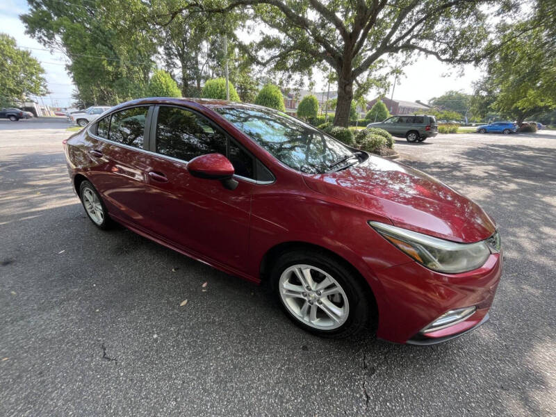 2017 Chevrolet Cruze LT Auto