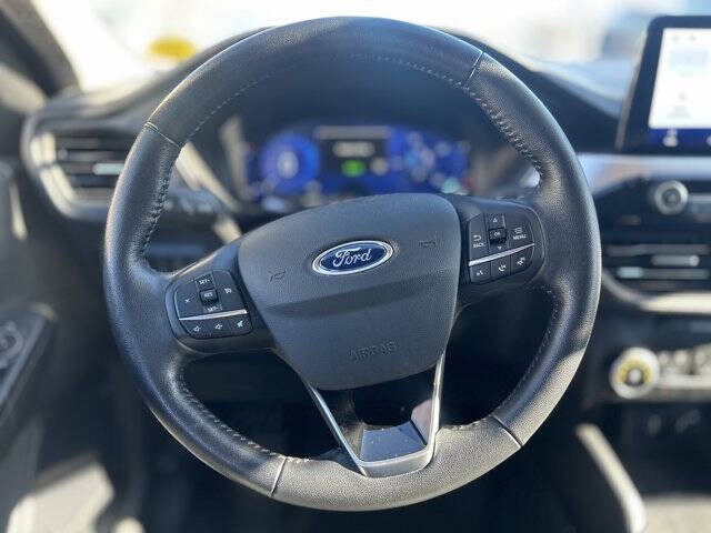 2020 Ford Escape Hybrid SE Sport
