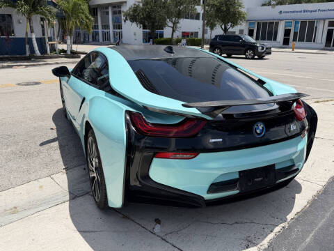 2016 BMW i8