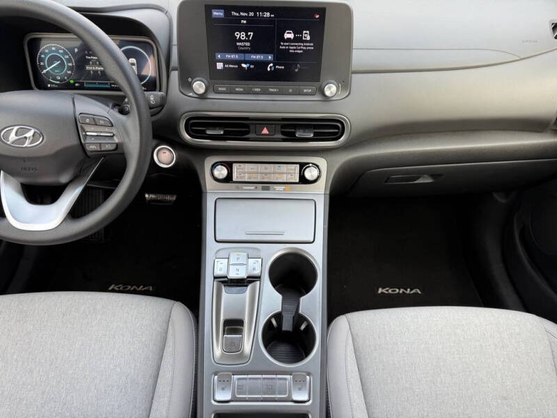 2023 Hyundai Kona Electric SE