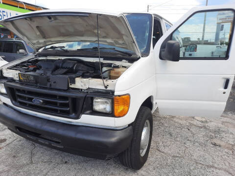 2006 Ford E-Series E-350 SD