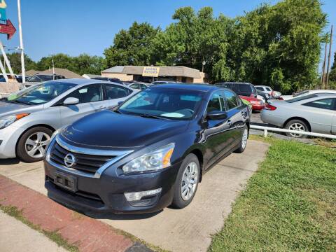 2014 Nissan Altima for sale at AMANA MOTORS in Tulsa OK