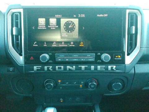 2026 Nissan Frontier SV