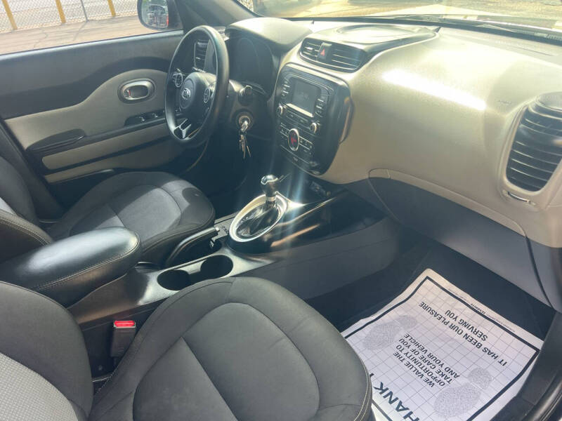 2017 Kia Soul +