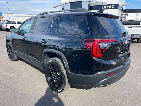 2022 GMC Acadia SLE