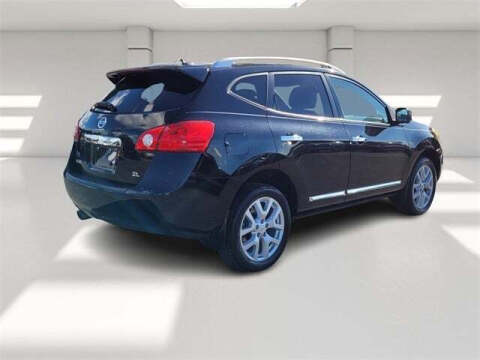 2013 Nissan Rogue SV w/SL Package